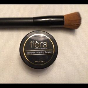 FIERA HD MATTE FINISHING POWDER